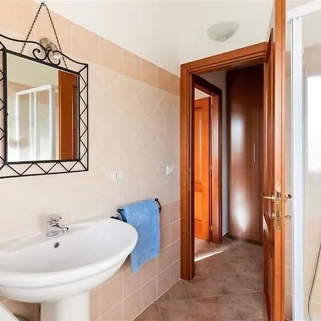 La Finestra Sul Castello Apartment